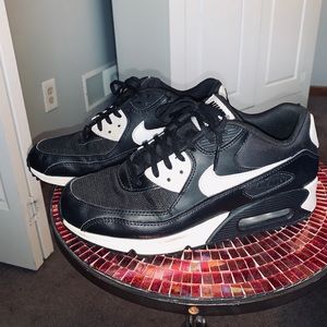 Nike AirMax size 8.5